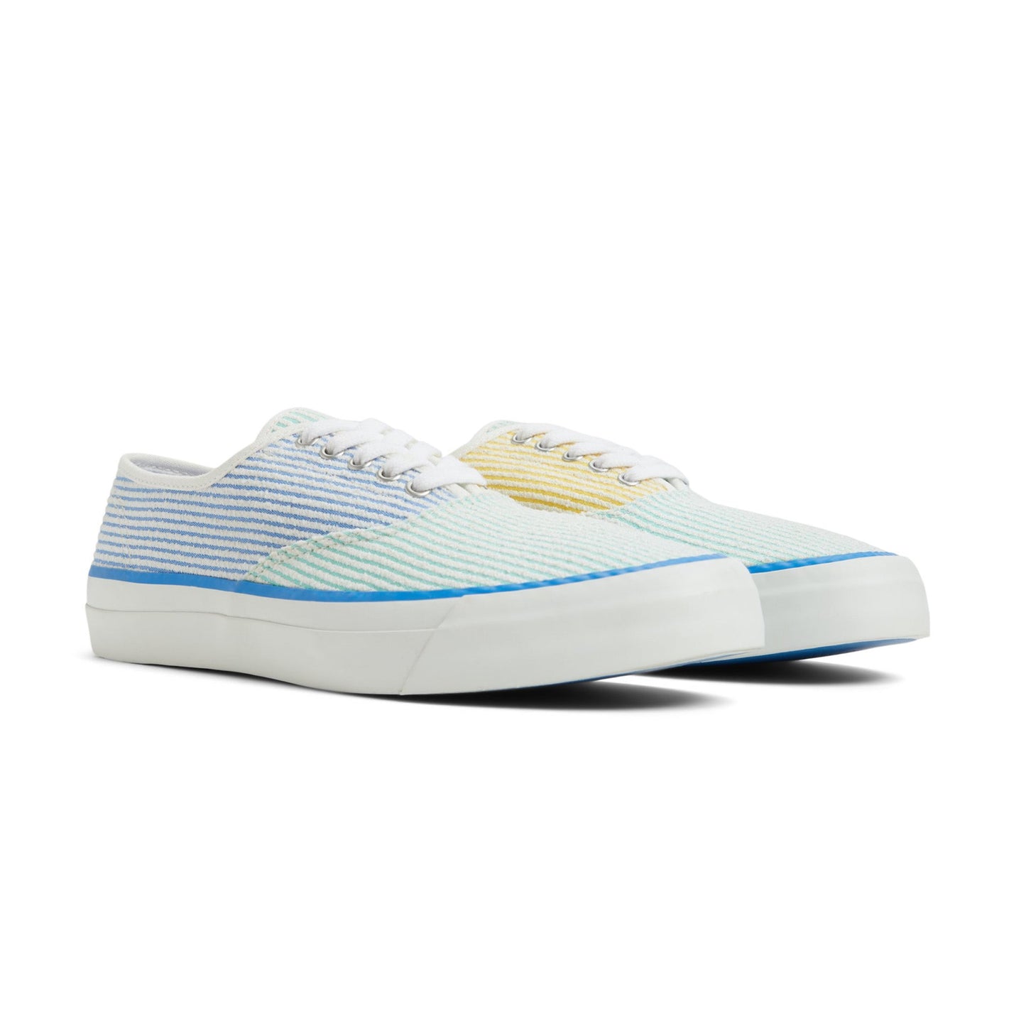 รองเท้าผ้าใบ ผู้ชาย Cloud Striped CVO