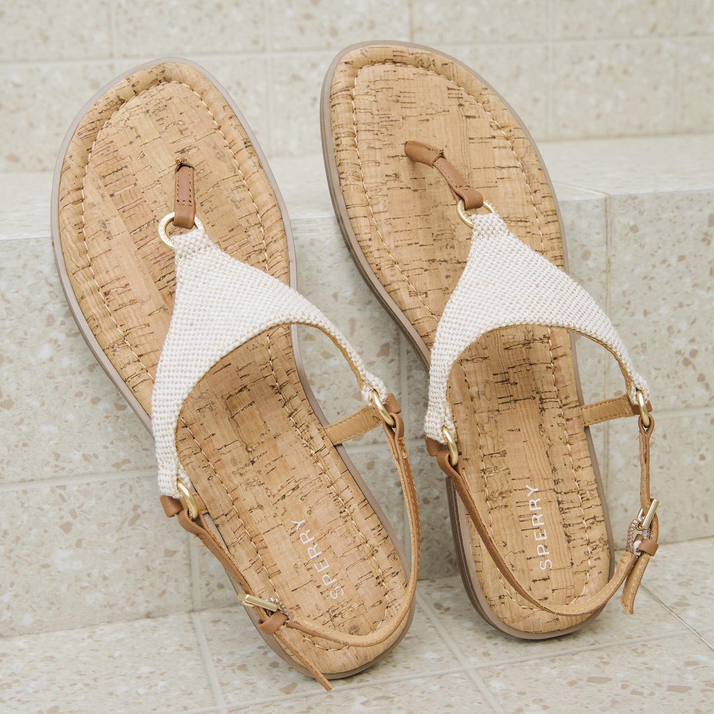 รองเท้าแตะ ผู้หญิง Flat T-Bar Sandal